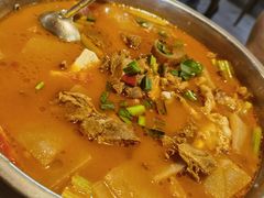 酸汤带皮牛肉-苗湘食府(十年店)