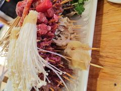 -袁记串串香(泉水轻轨站店)