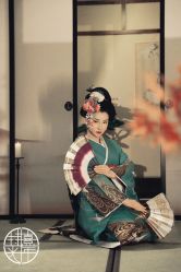 点击看大图 -持熹光年写真体验馆