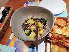 希腊沙拉-HELLO MUSAE 拾光缪斯餐厅·纯正希腊风味(苏州中心店)