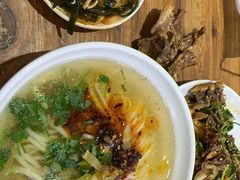 -萍姨抻面馆·鸡架冒菜(清湖店)