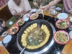 -边江铁锅炖鱼(振八街店)