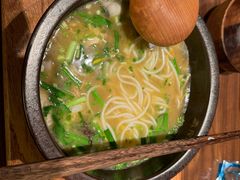 -良米山·云南野生菌过桥米线(上海首店)
