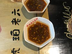 -琥珀老六龙虾(四里河店)