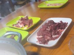 -养牛邓·潮汕牛肉海鲜自助火锅(广州店)