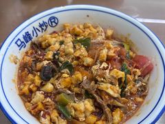 优质生肉小炒加蛋-清真馬峰小炒泡饃