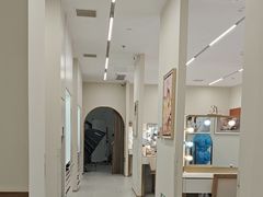 -HIMO海马体照相馆(上海华润CP静安店)