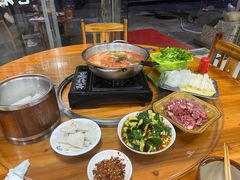 -苗侗地道红酸.酸汤鱼·酸汤牛肉