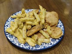 炸物拼盘-向民炒鸡老店(金泰华府店)