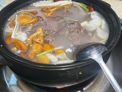 -九寨特色牦牛肉汤锅 羊肉汤锅