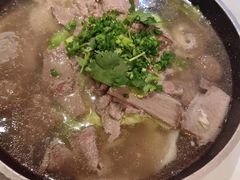 -川堂风·跷脚牛肉·乐山爆炒(宝山日月光店)