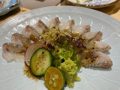 金鲷鱼黑松露薄切-鱼跃食堂·精致寿司(东林美域店)