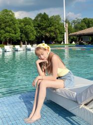 -ON STAR SALON