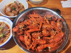 -琥珀老六龙虾(四里河店)