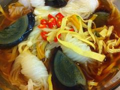 -HIHE Bistro·Oyster Bar(华熙live店)