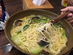 -巴津碗碗面(人和店)