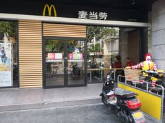 门面-麦当劳(杭州文三路店)