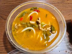 -牛八宝桂林米粉(八里庄店)