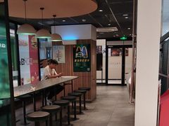-麦当劳(百联西郊购物中心店)