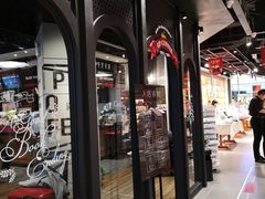 -西西弗书店&矢量咖啡(凯德晶萃广场店)