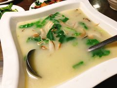 -88号小吃店·经典云南菜·地道纳西美食