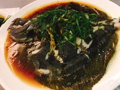 -覃记海鲜美食餐厅