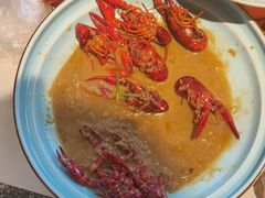 -嗨辣小聚·盘锦河蟹·海鲜烧烤龙虾(盘锦十年好店)