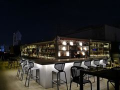 -顽啤熊·酒客酒馆(苏城夜景必选店)