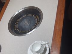 -四点金粥底火锅(沂州里店)
