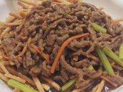 -刘胖子家常菜·蹄花焖藕(中南店)