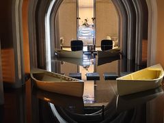 -涨巢·潮玩水疗局