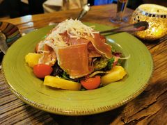 蜜瓜火腿芝士色拉-SISTERS BAR RESTAURANT川意酒馆(嘉善老市H楼店)