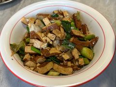 -花卉鱼庄(嘉园文景苑店)