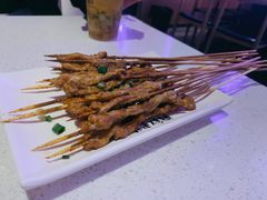 -红盔侠小龙虾(海宁银泰店)