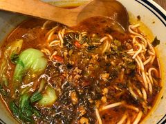 小锅米线-刀小蛮半只鸡过桥米线(家乐福四元桥店)