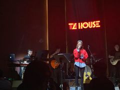 -TZ House音乐现场(来福士中心店)