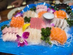 -青瓦餐厅·生鱼片·韩园烤肉(西塔店)