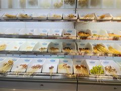 -马路边边串串香(苗栗路店)