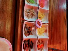 -丝恋丝娃娃(小河海纳店)
