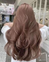 -时尚殿堂明星门店