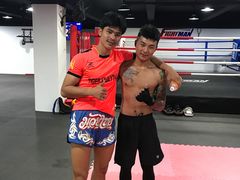 -FIGHTMAN格斗俱乐部(长宁临空店)