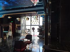 -屋有岛沉浸游戏旗舰店(中山公园店)