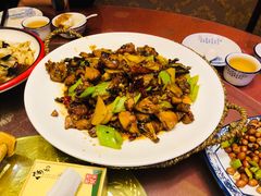 -满堂春特色餐馆