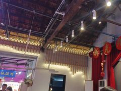 -里堂派对·独栋团建聚会小院轰趴馆(三圣乡店)