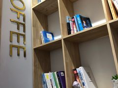 -焙丽拾光(麦凯乐直营店)