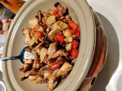 -绿草地·湘菜(悦方ID mall店)