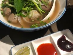 -美奈小馆·越南料理(中航城君尚购物中心店)