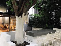 -ADO KAFE(大学城店)