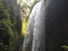 -龙水峡地缝景区