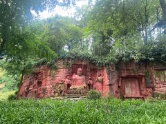 -峨眉山报国寺